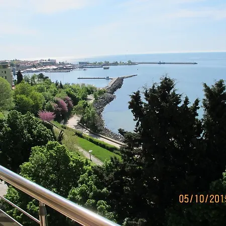 Black Sea Daire