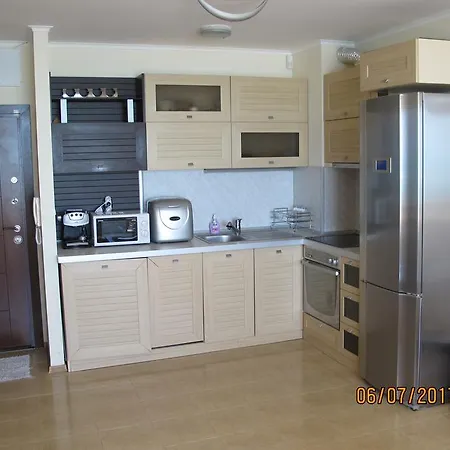 黑海公寓 公寓 *