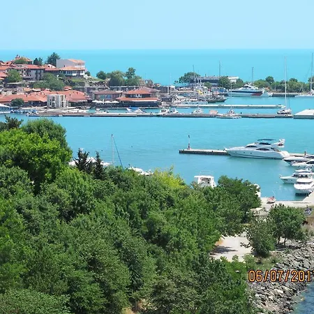 Black Sea Daire *