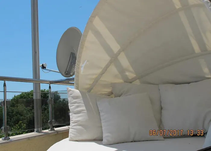 黑海公寓 * 内塞伯尔